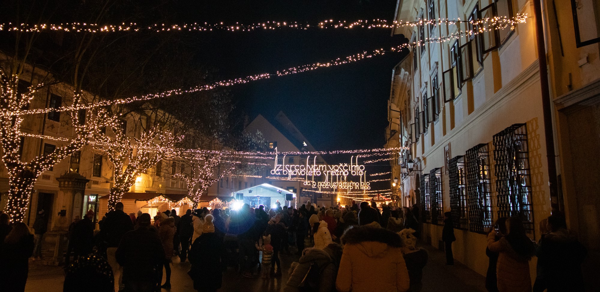 Loka v snegu - škofja loka december